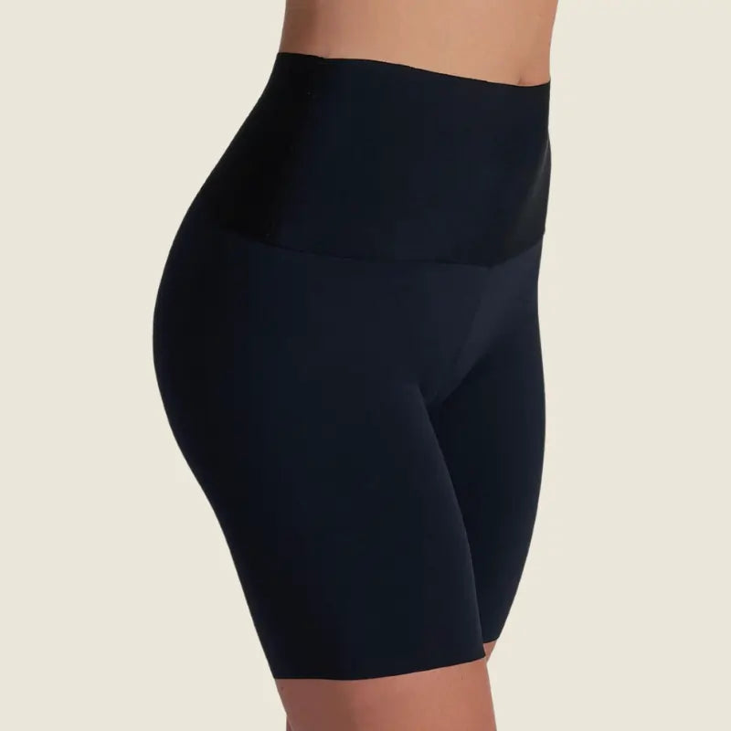 Legging 3D anti-cellulite adapté post-grossesse récupération silhouette femme.